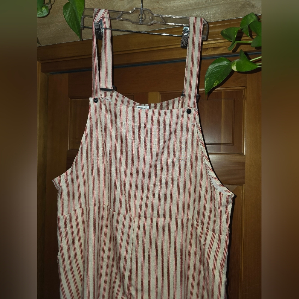 Red And Cream Unbranded Striped Romper Jumpsuit Size XL - Picture 2 of 11